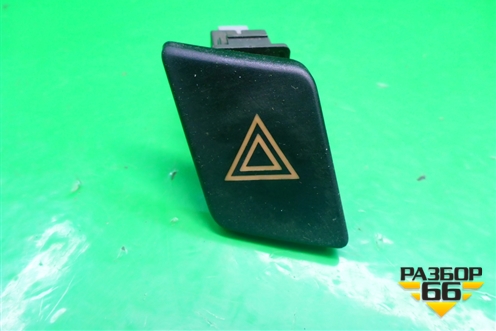 Кнопка аварийной сигнализации (843320D020) для Toyota Yaris с 2005-2011г