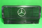 Решетка радиатора (A4638880015) ( A4638880615) для Mercedes Benz G-Klass W463 с1989г