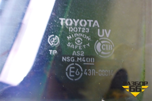 Стекло двери задней правой для Toyota Camry CV3 с 2001-2006г