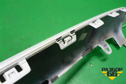 Накладка заднего бампера (51127379981) для BMW X1 F48 с 2014г