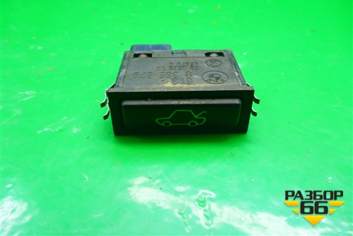 Кнопка открывания багажника (61318365579) для Land Rover Range Rover 3 с 2002-2012г