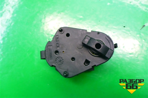 Моторчик заслонки отопителя (076501961205) для Land Rover Range Rover 3 с 2002-2012г