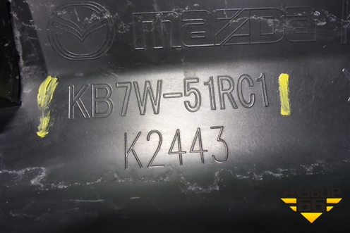 Накладка двери задней правой (KB7W72010) (KB7W51RC1) для Mazda CX 5 с 2017г