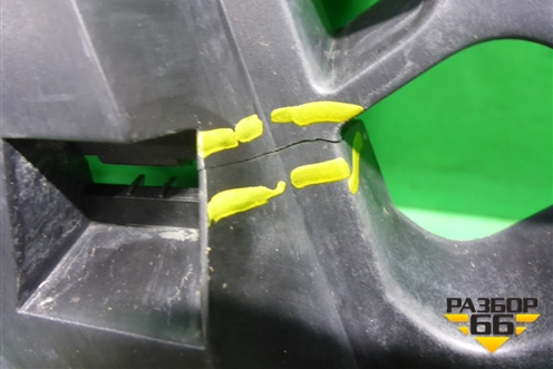 Решетка радиатора (до 2010г) (2310EB400) для Nissan Navara (D40) с 2005-2015г (Навара)