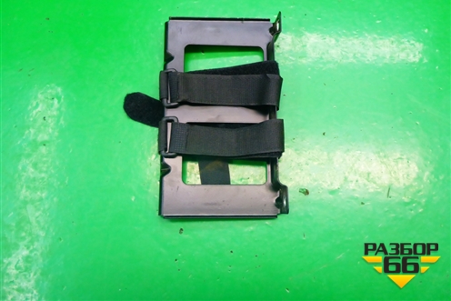 Кронштейн (огнетушителя) (7l0012130) для Volkswagen Touareg c 2002-2010г (7L0012130)