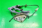 Петля капота правая (7L6823302) для Volkswagen Touareg c 2002-2010г