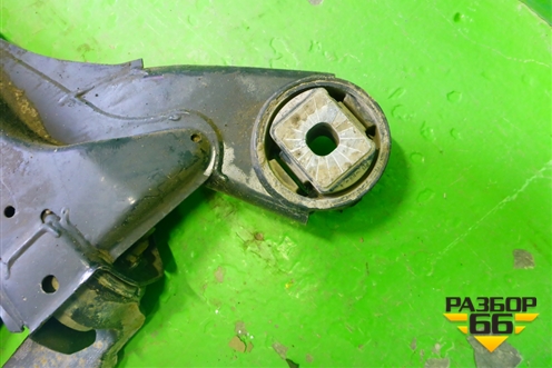 Подрамник передний АКПП (с рычагами) (7L0400025) для Volkswagen Touareg c 2002-2010г