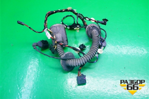 Проводка двери передней левой (7L6971120D) для Volkswagen Touareg c 2002-2010г