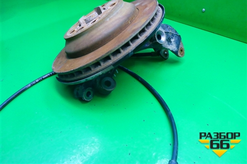 Кулак задний правый (7L0505436B) для Volkswagen Touareg c 2002-2010г