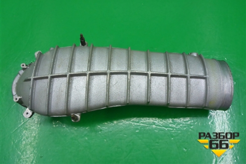 Воздуховод (на заслонку 4.2 V8) (4H339C684AD) для Land Rover Range Rover 3 с 2002-2012г
