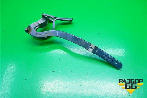Петля двери багажника (левая) (7L6827301) для Volkswagen Touareg c 2002-2010г