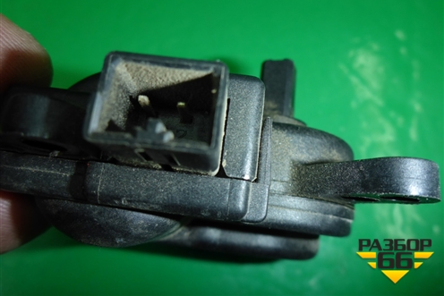 Моторчик заслонки отопителя (1S7H19B634CA) для Ford Focus 2 с 2005-2008г