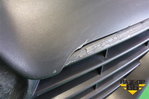 Решетка радиатора (до 2018г) (623107605R) для Renault Logan II с 2012г