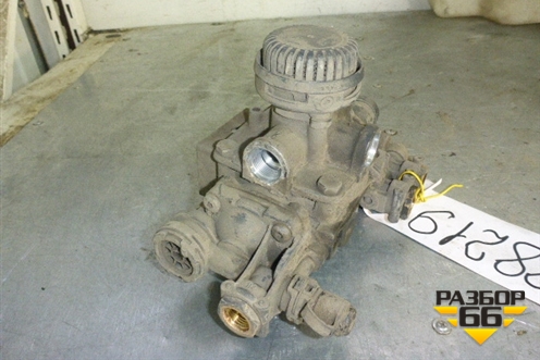 Регулятор давления тормозной системы (WABCO) (4757210180) для Mercedes Benz  TRUCK Axor 2 с 2004г