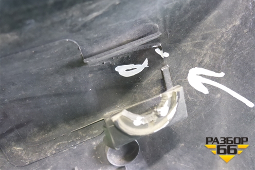 Накладка двери задней левой (828778633R) для Renault Duster I с 2010-2021г
