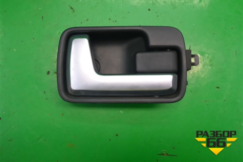 Ручка внутренняя двери передней правой (FVC500124) для Land Rover Discovery 3 с 2004-2009г