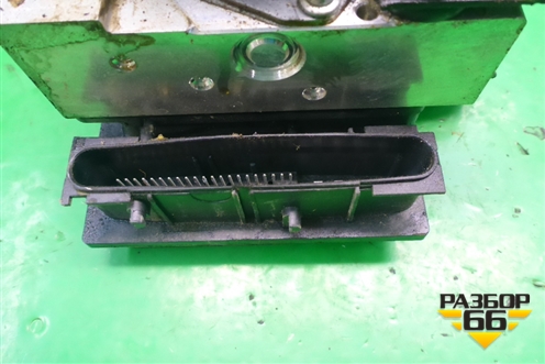 Блок ABS (SRB500163) для Land Rover Discovery 3 с 2004-2009г