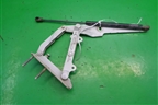 Петля капота левая (BKB780030) для Land Rover Discovery 3 с 2004-2009г