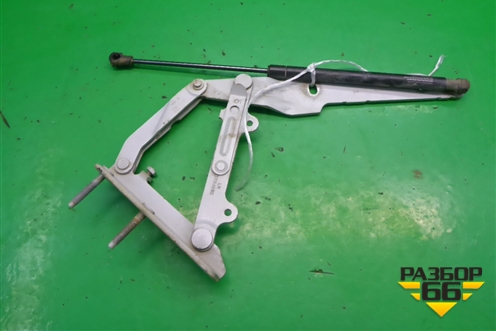 Петля капота левая (BKB780030) для Land Rover Discovery 3 с 2004-2009г