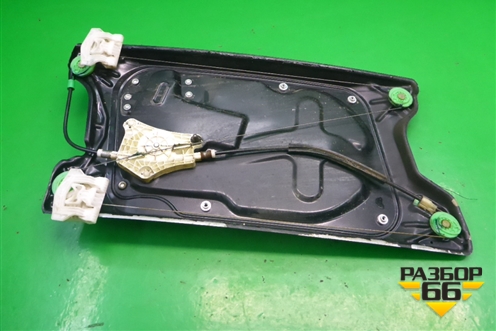 Стеклоподъёмник электрический передний левый (CUH500110) для Land Rover Discovery 3 с 2004-2009г