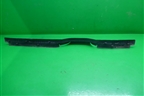 Накладка порога внутренняя правая (EMH500160) для Land Rover Discovery 3 с 2004-2009г