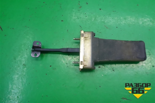 Ограничитель двери задней правой (BDH780051) для Land Rover Discovery 3 с 2004-2009г