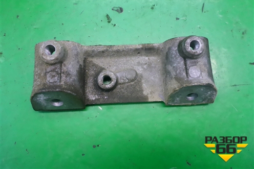 Кронштейн (топливной рейки 2.7л 276DT) (4R8Q9W276AB) для Land Rover Discovery 3 с 2004-2009г