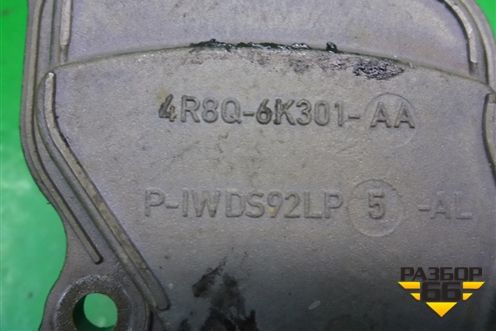 Крышка коленвала задняя (2.7л 276DT) (4R8Q6K301AA) для Land Rover Discovery 3 с 2004-2009г