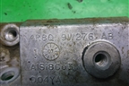 Кронштейн (топливной рейки 2.7л 276DT) (4R8Q9W276AB) для Land Rover Discovery 3 с 2004-2009г