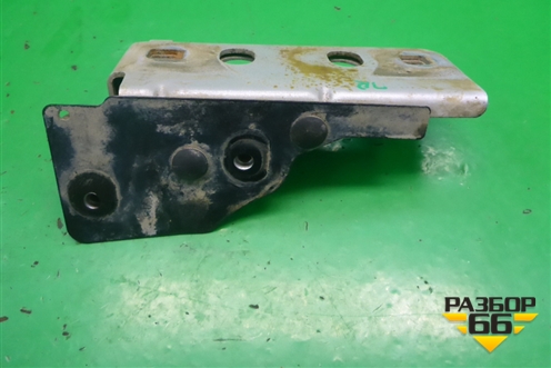 Кронштейн передней панели (правый) (ASU780221) для Land Rover Discovery 3 с 2004-2009г