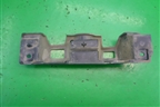 Кронштейн переднего бампера левый (DQO500031) для Land Rover Discovery 3 с 2004-2009г
