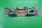 Кронштейн переднего бампера левый (DQO500031) для Land Rover Discovery 3 с 2004-2009г