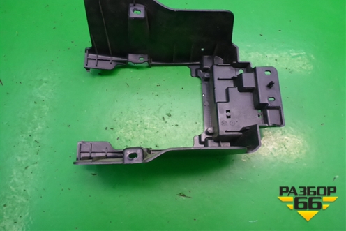 Кронштейн консоли (8011A137) для Mitsubishi ASX с 2010г
