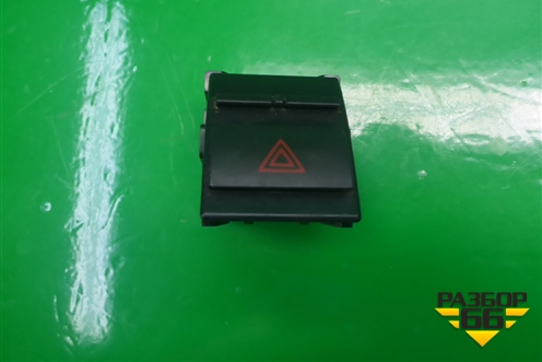 Кнопка аварийной сигнализации (8433233080) для Toyota Camry V40 с 2006-2011г