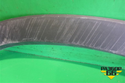 Накладка двери задней правой (на арку) (7574548040) для Lexus RX 350 c 2015г (РХ)