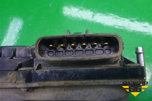 Заслонка дроссельная электрическая (2.4л 2AZ-FE) (2203028070) для Toyota Camry V40 с 2006-2011г