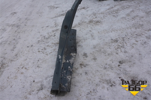 Порог со стойкой правый для Kia Carnival с 2005-2014г
