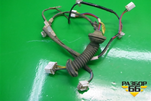 Проводка двери задней левой (8215433180) для Toyota Camry V40 с 2006-2011г