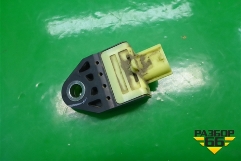 Датчик AIR BAG (боковой) (8983133030) для Toyota Camry V40 с 2006-2011г
