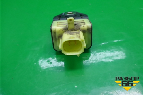 Датчик AIR BAG (боковой) (8983133030) для Toyota Camry V40 с 2006-2011г
