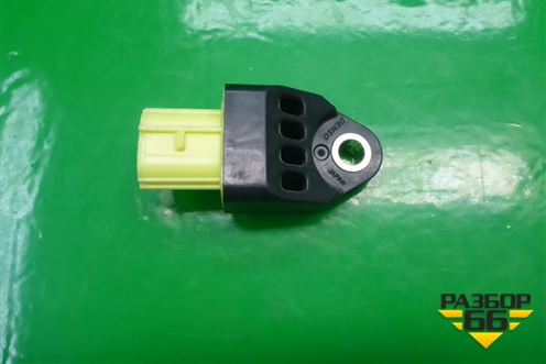 Датчик AIR BAG (боковой) (8983142010) для Toyota Camry V40 с 2006-2011г