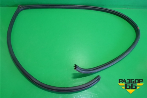 Уплотнитель двери передней правой для Mazda Mazda 3 (BK) с 2003-2009г 