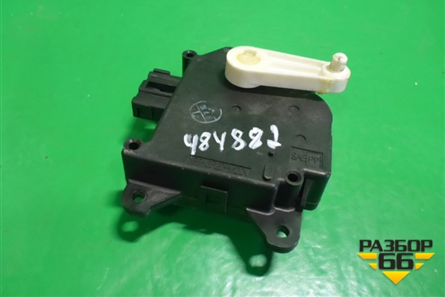 Моторчик заслонки отопителя (HB601BN8V) для Mazda Mazda 3 (BK) с 2003-2009г 