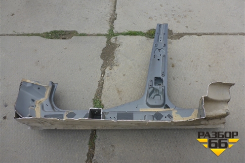Порог со стойкой правый для Ford Fusion с 2002г
