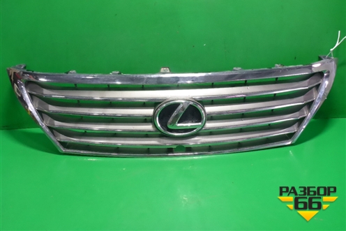 Решетка радиатора (до 2012г под камеру) (5310160521) для Lexus LX-570 с 2007-2015г