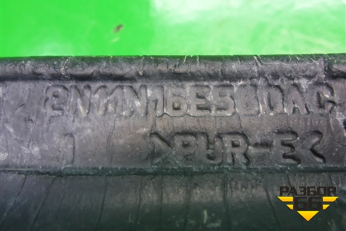 Пыльник переднего крыла правого (2N11N16E560AC) для Ford Fusion с 2002г