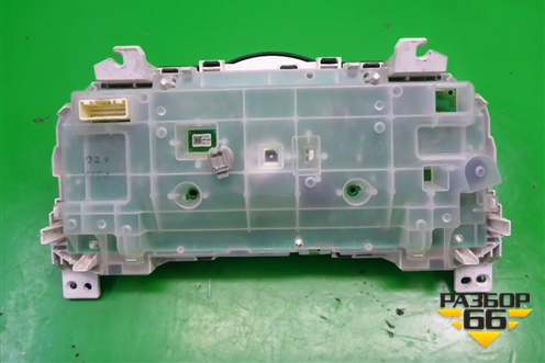 Щиток приборов АКПП (BHR155430) для Mazda Mazda 3 (BM) с 2013-2019г