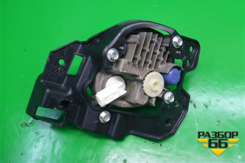 Фара противотуманная правая (LED после 2016г) (B63B51684) для Mazda Mazda 3 (BM) с 2013-2019г
