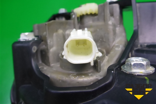 Фара противотуманная правая (LED после 2016г) (B63B51684) для Mazda Mazda 3 (BM) с 2013-2019г