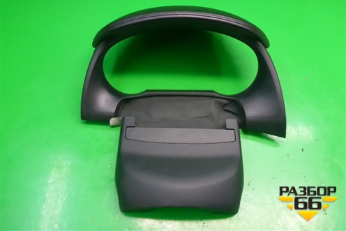 Накладка на щиток приборов (GMM155421) ( GMG555423 ) для Mazda Mazda 3 (BM) с 2013-2019г